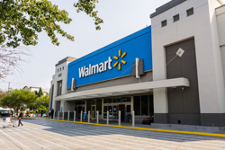 Walmart Setting Aside Special Pickup Hours for High-Risk Customers and First-Responders