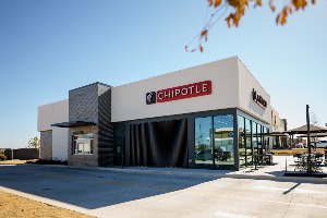 Loyalty360 Reads: December 21 | Chipotle Opening Drive-Thru Only Restaurant; Cowboys Expanding Presence in Mexico; and More