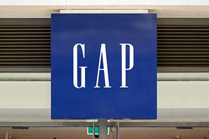Loyalty360 Reads: April 9 | Gap Designs Fulfillment System To Prioritize 