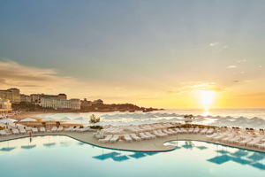 Loyalty360 Reads: July 9 | World of Hyatt Provides More Rewarding Opportunities; Luxury Card Partners With Remedy Place; and More