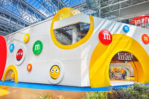 M&M