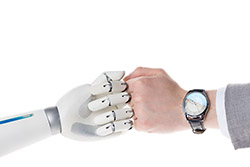 Brain-Computer Interface — New Tech That’s Attracting Musk and Other Leaders 
