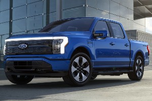 Loyalty360 Reads: January 4 | Ford Planning to Double All-Electric F-150 Lightning Production Annually; Shopping on Social Media Platforms Expected to Reach $1.2 Trillion Globally by 2025; and More
