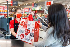 Southeastern Grocers Evolves its Focus on Corporate Social Responsibility with Community Bag and Giving Tag Program 