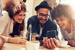 Evite Invites Loyalty Through Constant Evolution