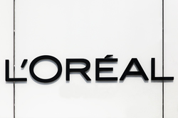 L’Oreal Using AI for Personalized Skincare and Cosmetics
