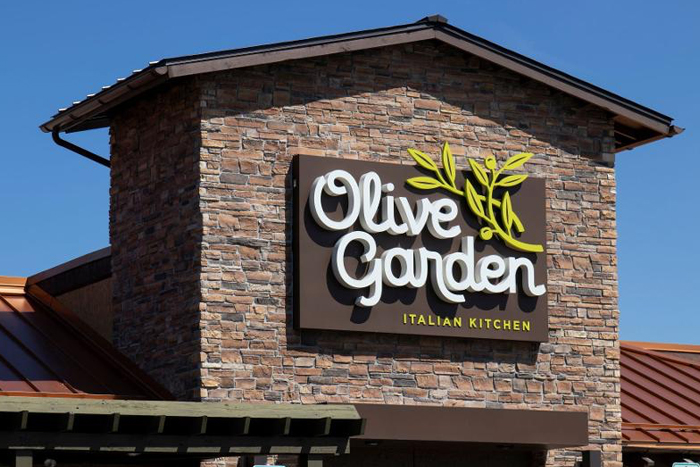 Loyalty360 Reads: January 29 | Coborn’s Partners with Birdzi to Enhance Loyalty Program; Olive Garden