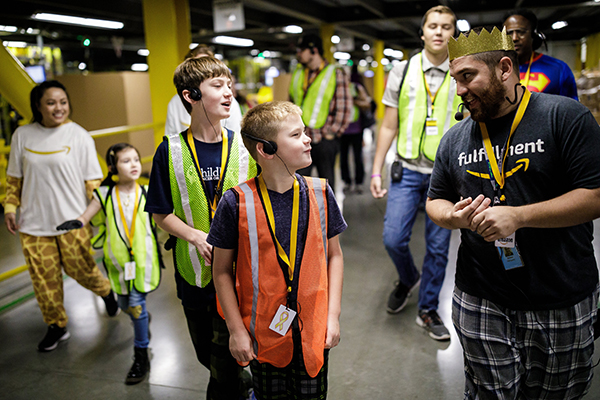 Amazon Looks to Teenagers In Another Example of Keen Focus on Its Customers