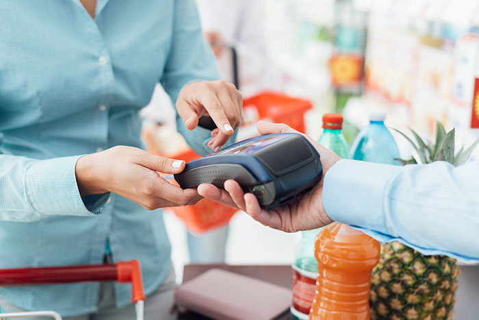 The Hidden Risk in Your Loyalty Program? Ignoring Frontline Employees