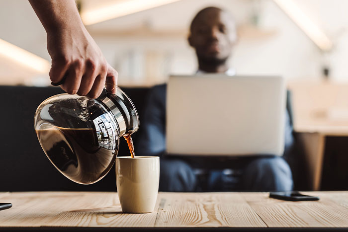 7 Coffee Shop Loyalty Programs That Actually Work