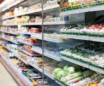 Lowes Foods’ Experiential and Immersive Brand Culture Builds Community and Customer Loyalty  