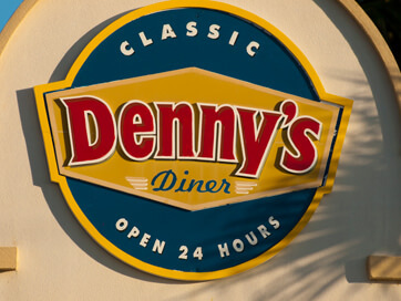 Yext Partners With Denny’s to Optimize Mobile Customer Engagement