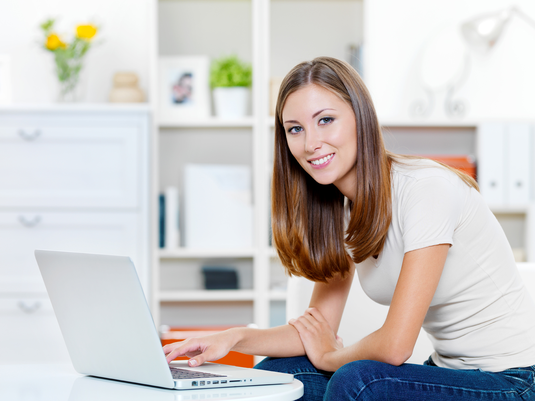 Customers Still Prefer Laptops and Desktops to Smartphones and Tablets