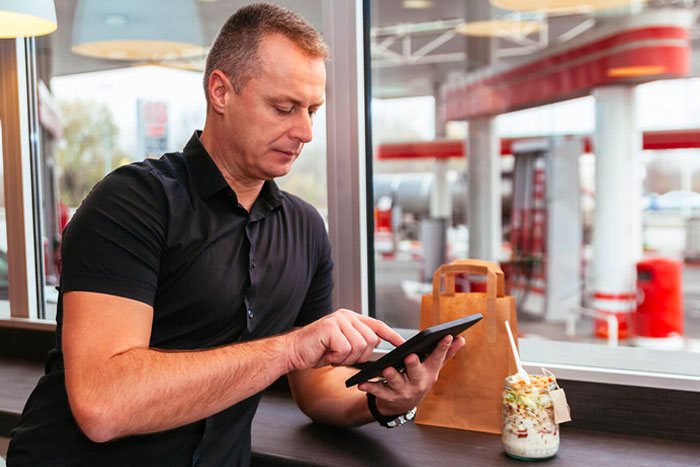 5 Ways to Increase C-Store Sales and Outperform Your Competitors