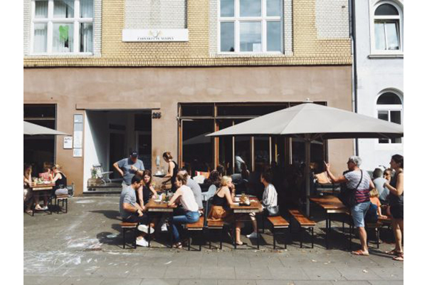 Two Underlying Reasons to Maintain Loyal Customers