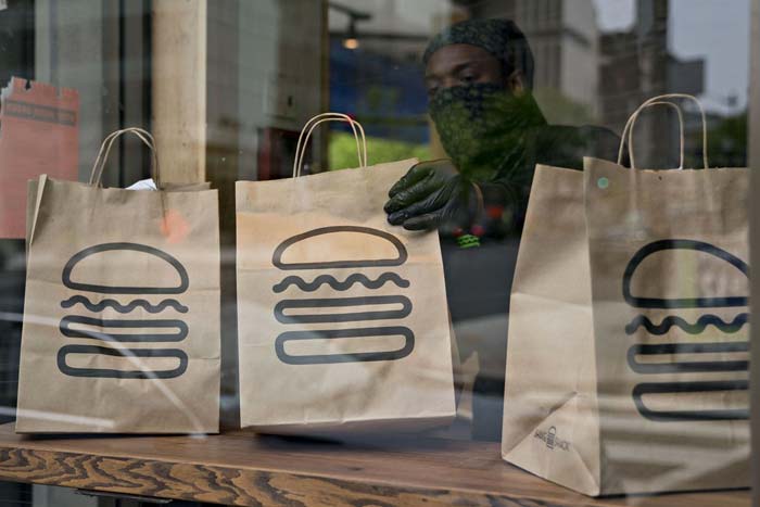 Loyalty360 Reads: March 7th: Shake Shack Tests Bitcoin Rewards, Lowe