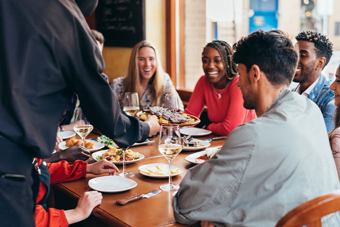 Restaurant Loyalty Programs: The Complete Guide to Driving Repeat Visits