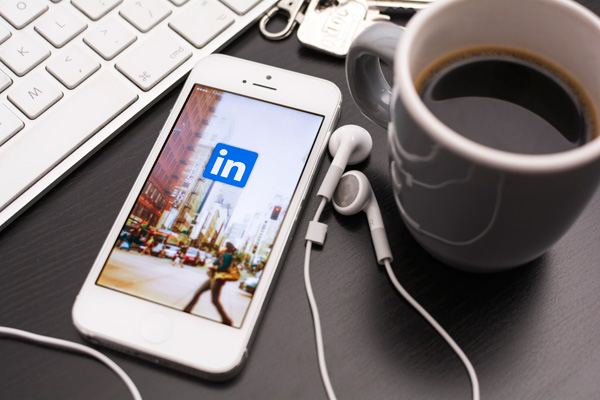LinkedIn Reimagines the Customer Experience by Disrupting the Customer Journey