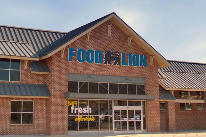 Food Lion Partners with Local Food Banks during Orange Bag Campaign Fundraiser
