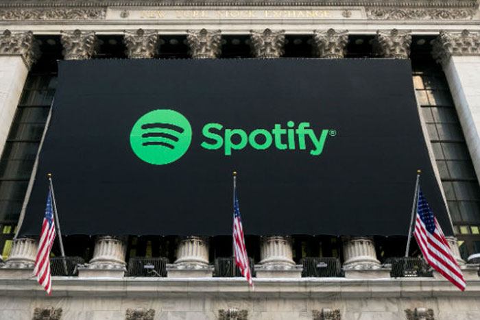 Loyalty360 Reads: May 19: Shake Shack Loyalty App Wins Webby, Spotify Tests NFTs, and More