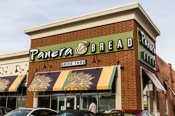 Panera Bread Launches Geofence-Enabled Curbside Service