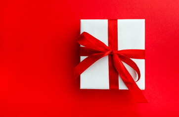 Getting Loyalty Customers to Stick with Surprise and Delight
