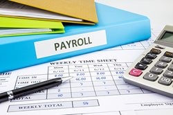 ZayZoon Partners with SwipeClock for Paycheck On-Demand